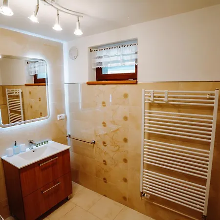 S Vyhledem Apartament Horní Maršov