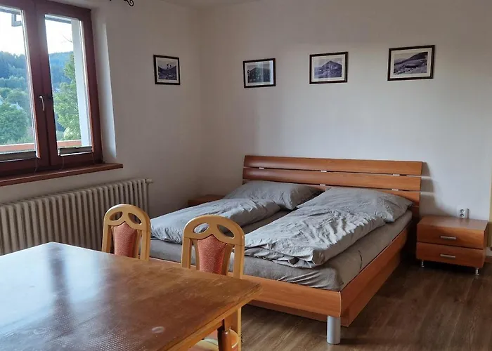 S Výhledem