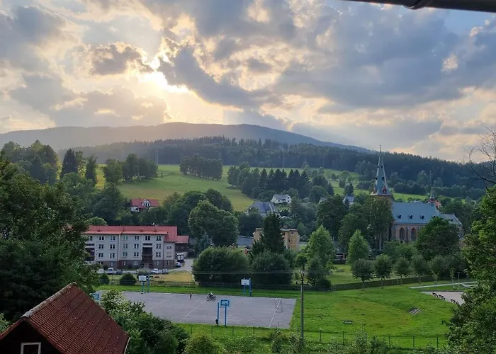 S Vyhledem Horní Maršov